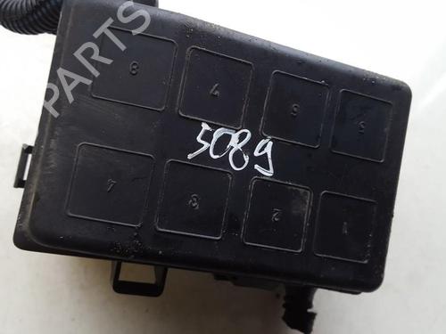 Used Fuse box Fuse box OPEL ZAFIRA A MPV (T98) 2.0 DI 16V (F75) (82 hp) 33516620 33516620