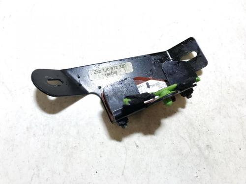 Used Electronic module Electronic module VW GOLF IV (1J1) 1.9 TDI (130 hp) 33515424 33515424