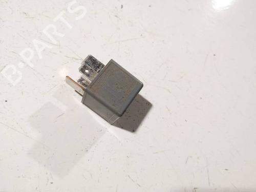 other-audi-a6-c5-4b2-4b4-1997-1998-1999-2000-2001-2002-2003-2004-2005-32560923 main image