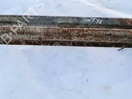 Used Front bumper reinforcement Front bumper reinforcement 35552865 35552865