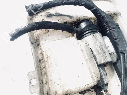 washer-pump-bmw-1-e81-2006-2007-2008-2009-2010-2011-2012-35605494 main image