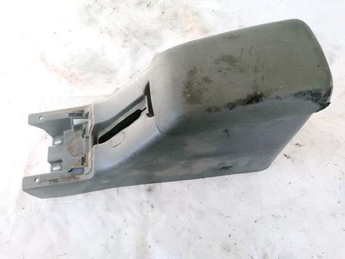 Used Armrest / Center console Armrest / Center console MAZDA 626 IV Hatchback (GE) 2.0 i (GE10S1) (115 hp) 35596635 35596635
