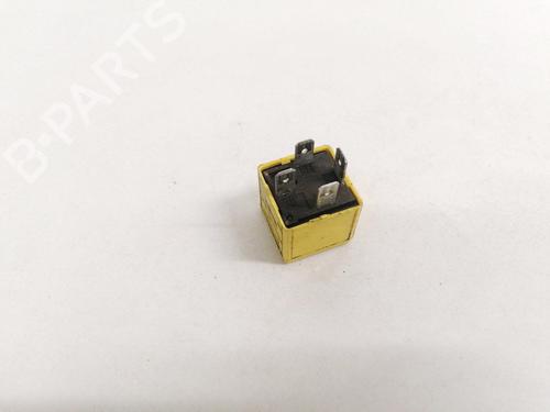 Used Electronic sensor Electronic sensor LAND ROVER FREELANDER I (L314) 2.0 DI 4x4 (98 hp) 33084046 33084046