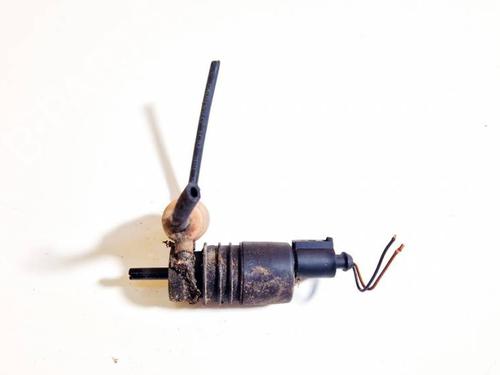 washer-pump-vw-passat-b5-variant-3b5-1997-1998-1999-2000-2001-35017077 main image