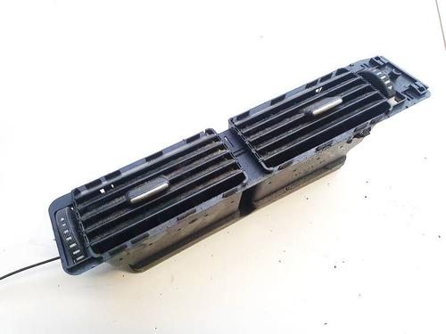 air-vent-audi-a6-c5-4b2-4b4-1997-1998-1999-2000-2001-2002-2003-2004-2005-32928159 main image
