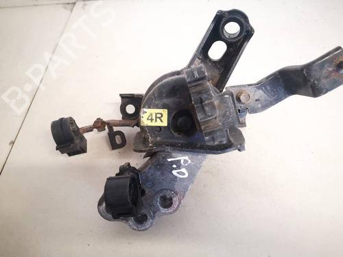 Used Engine mount Engine mount TOYOTA VERSO (_R2_) 2.0 D-4D (AUR20_, AUR20R) (126 hp) 32934074 32934074