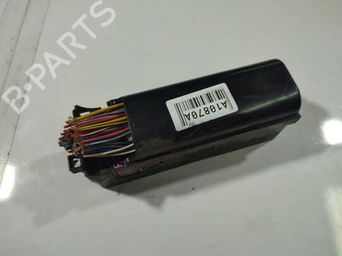 Used Fuse box Fuse box SKODA ROOMSTER (5J7) 1.4 (86 hp) 32538727 32538727
