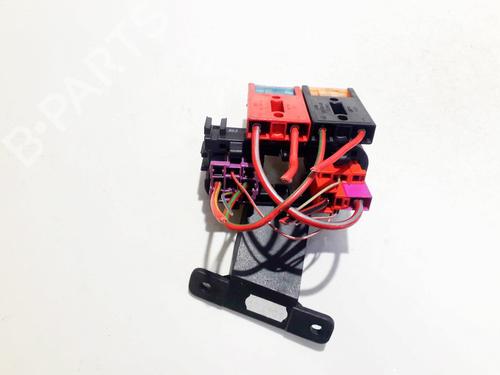 Fuse box AUDI A6 C5 (4B2, 4B4) 2.5 TDI quattro | BP33098978E1 - Image 2
