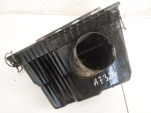 Used Air filter box Air filter box SUZUKI GRAND VITARA I (FT, HT) 2.7 (JA 627) (184 hp) 35444820 35444820