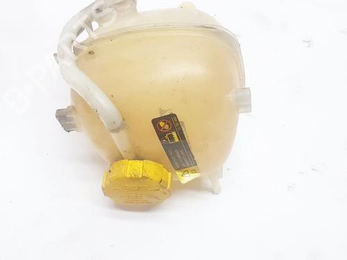 Used Expansion tank Expansion tank SAAB 9-3 (YS3F, E79, D79, D75) 2.2 TiD (125 hp) 35872089 35872089