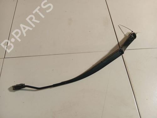 Brazo limpia delantero Brazo limpia delantero HYUNDAI i30 (FD) 1.6 CRDi (90 hp) 33613070 33613070
