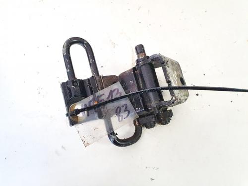 hingedoor-check-strap-seat-toledo-ii-1m2-1998-1999-2000-2001-2002-2003-2004-2005-2006-32888809 main image