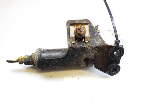Used Clutch slave cylinder Clutch slave cylinder 35300272 35300272