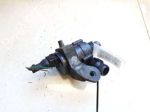Auxiliary water pump BMW 7 (E65, E66, E67) 730 d | BP39968250M111 - Image 2