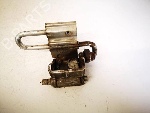 Used Hinge/Door check strap Hinge/Door check strap VW PASSAT B5.5 (3B3) 1.9 TDI (130 hp) 36174075 36174075