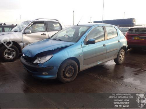 Used Parts PEUGEOT 206 Hatchback (2A/C)  1.4 i  4526146