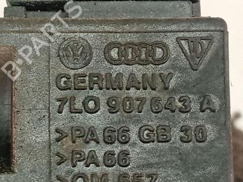 Electronic sensor AUDI Q7 (4LB) 3.0 TDI quattro | BP39232668M84 - Image 4