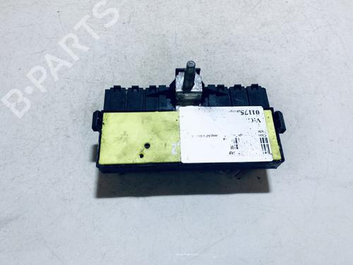 fuse-box-citroen-berlingo-multispace-b9-2008-33076855 main image