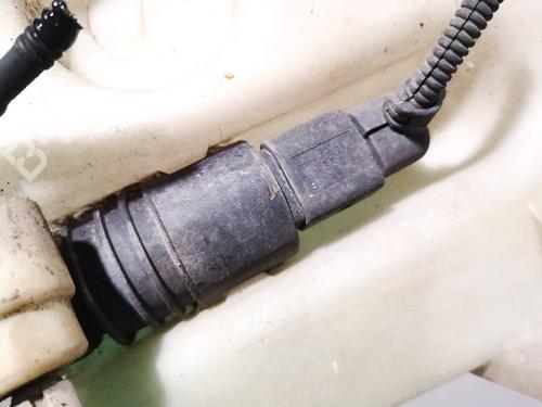 washer-pump-vw-passat-b5-variant-3b5-1997-1998-1999-2000-2001-34894817 main image