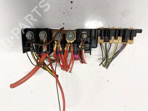 Fuse box AUDI A6 C5 (4B2, 4B4) 2.5 TDI | BP32581737E1 