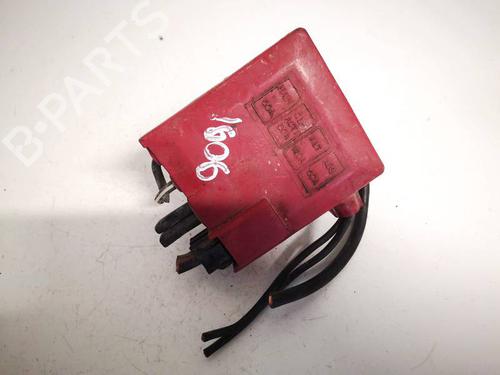 Used Fuse box Fuse box TOYOTA YARIS (_P1_) 1.0 (SCP10_, SCP10R) (68 hp) 32623851 32623851