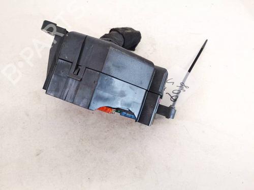 Fuse box VW PASSAT B6 (3C2) 2.0 TDI | BP32940163E1 - Image 2