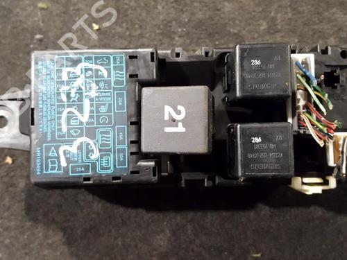 Used Fuse box Fuse box MITSUBISHI CARISMA (DA_) 1.9 TD (DA4A) (90 hp) 33483642 33483642