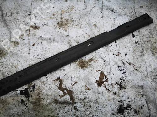 Højre sidekjole Højre sidekjole PEUGEOT 407 (6D_) 1.6 HDi 110 (6D9HZC, 6D9HYC) (109 hp) 36690847 36690847