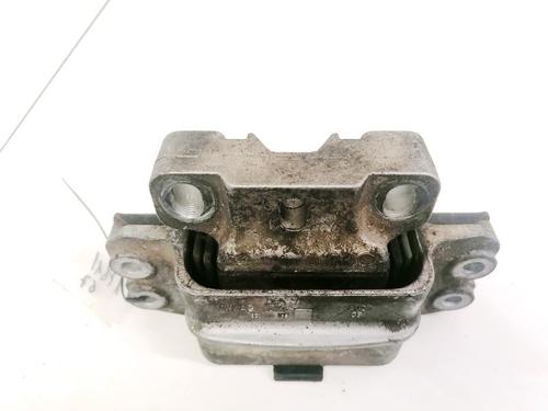 engine-mount-vw-passat-b6-3c2-2005-2006-2007-2008-2009-2010-2011-32899091 main image
