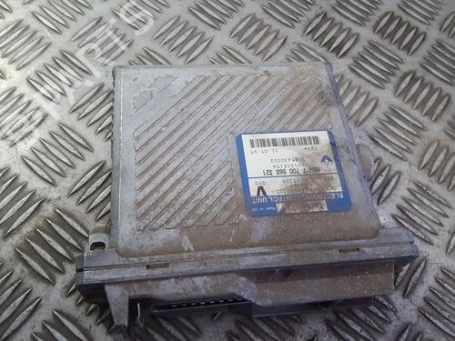 Used Engine control unit (ECU) Engine control unit (ECU) VOLVO V40 Estate (645) 1.9 TD (90 hp) 33495449 33495449
