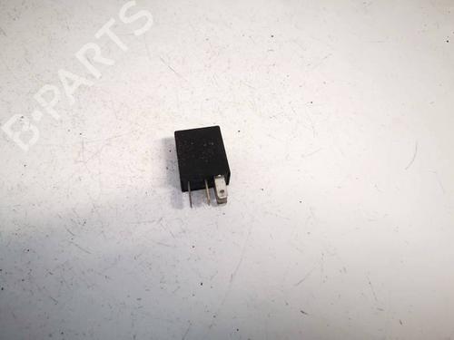 Used Electronic sensor Electronic sensor RENAULT SCÉNIC I MPV (JA0/1_, FA0_) 1.4 16V (JA0D, JA1H, Ja0W, JA10) (95 hp) 32617228 32617228