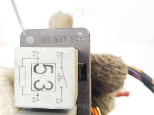 Fuse box VW GOLF V (1K1) 1.9 TDI | BP33565104E1 - Image 3