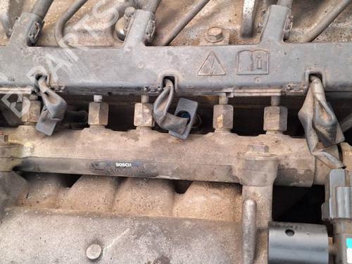 Used Injection rail Injection rail 35033165 35033165