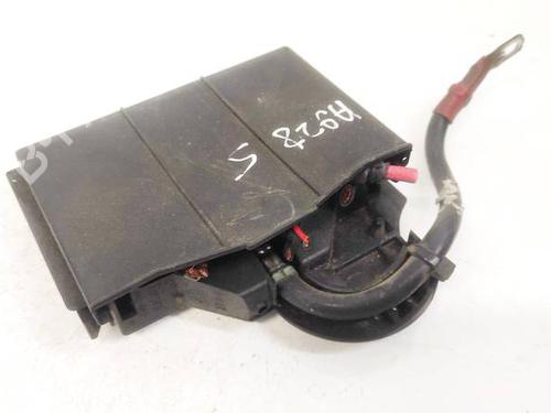 Used Fuse box Fuse box OPEL ASTRA G Hatchback (T98) 2.0 DI (F08, F48) (82 hp) 32952576 32952576