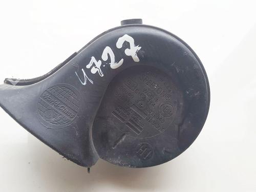Horn Horn CHRYSLER VOYAGER / GRAND VOYAGER III (GS_, NS_) 2.4 i (151 hp) 35857767 35857767