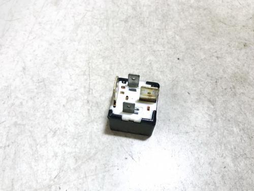 Electronic sensor VW PASSAT B5 Variant (3B5) 1.9 TDI | BP33529715M84 - Image 2
