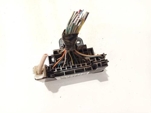 Used Fuse box Fuse box 32552380 32552380