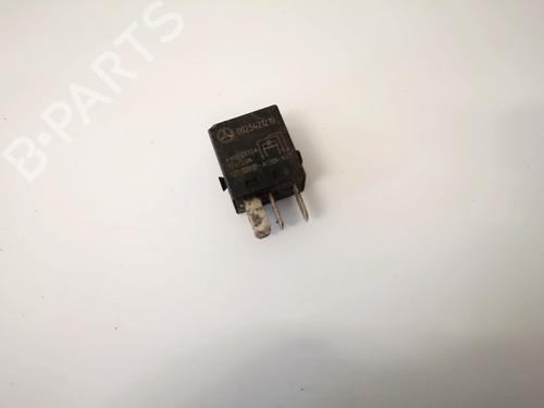 Used Electronic sensor Electronic sensor MERCEDES-BENZ A-CLASS (W168) A 170 CDI (168.008) (90 hp) 32883828 32883828