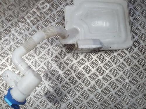 Sprinklertank Sprinklertank VW GOLF V (1K1) 1.6 FSI (115 hp) 35704013 35704013