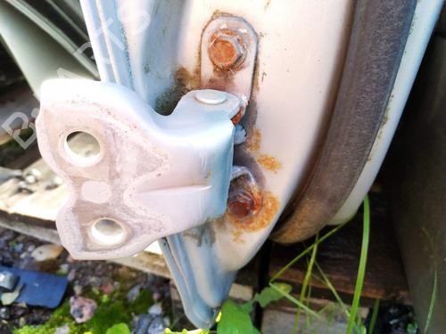 hingedoor-check-strap-toyota-yaris-verso-_p2_-1999-2000-2001-2002-2003-2004-2005-32885749 main image