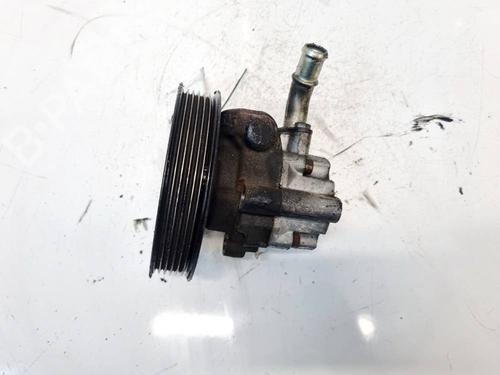Pompe de direction assistée Pompe de direction assistée ROVER 75 (RJ) 2.0 V6 (150 hp) 35138150 35138150