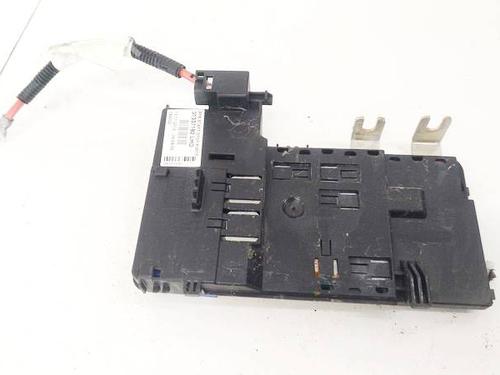 Used Fuse box Fuse box VOLVO V60 I (155) 1.6 DRIVe (114 hp) 32591667 32591667