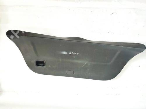 Used Boot lining Boot lining TOYOTA YARIS (_P9_) 1.4 D-4D (NLP90_, NLP90R) (90 hp) 35073192 35073192