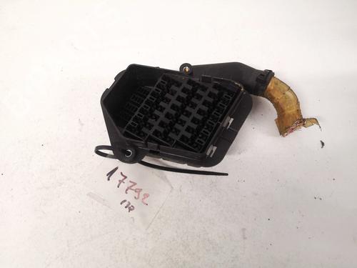 Used Fuse box AUDI A6 C4 (4A2) 2.5 TDI (140 hp) 32898975