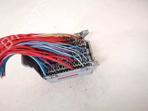 Fuse box VOLVO V70 II (285) 2.5 TDI | BP32915767E1 - Image 3