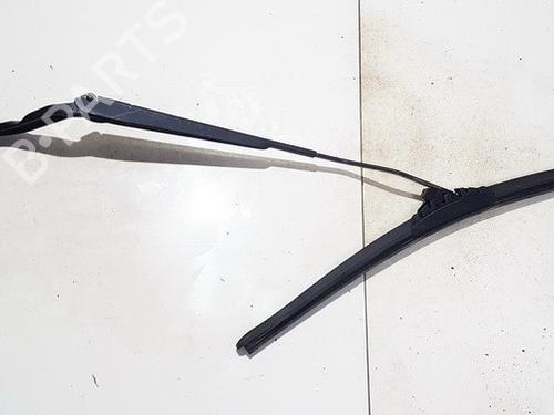 front-windshield-wiper-arm-nissan-almera-ii-hatchback-n16-2000-33528194 main image