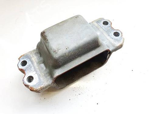 Engine mount VW PASSAT B7 (362) 2.0 TDI | BP37009335M89 - Image 3