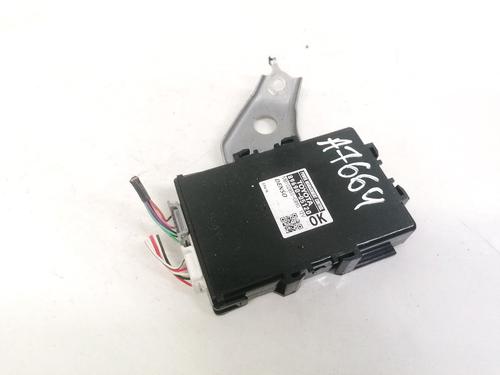Used Electronic module Electronic module TOYOTA AVENSIS Saloon (_T27_) 2.0 D-4D (ADT270_, ADT270R) (126 hp) 32896196 32896196