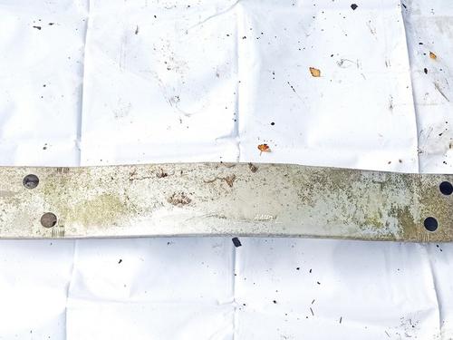 front-bumper-reinforcement-rover-75-rj-1999-2000-2001-2002-2003-2004-2005-35573834 main image