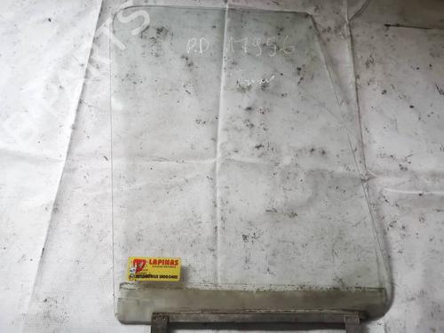 Used Front right door window Front right door window 35136504 35136504